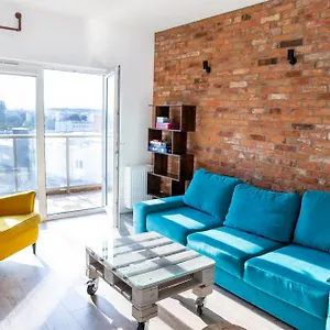 Albatross Near The Sea, Free Parking! Apartament